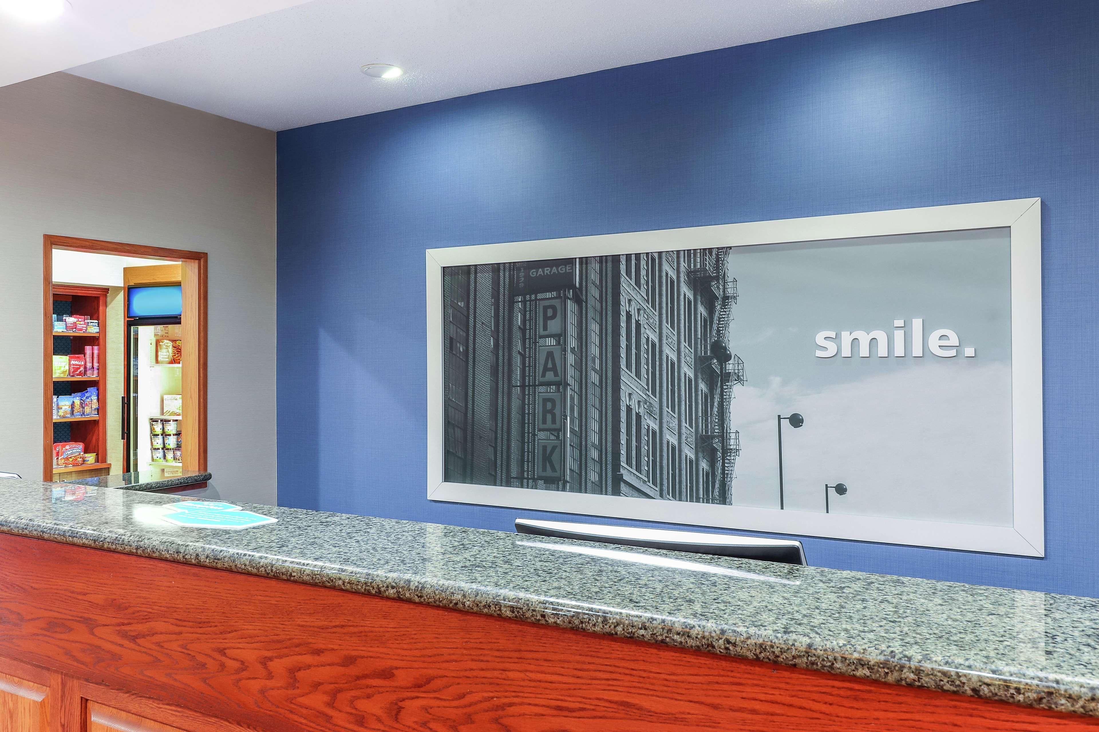 Hampton Inn Heath Buitenkant foto