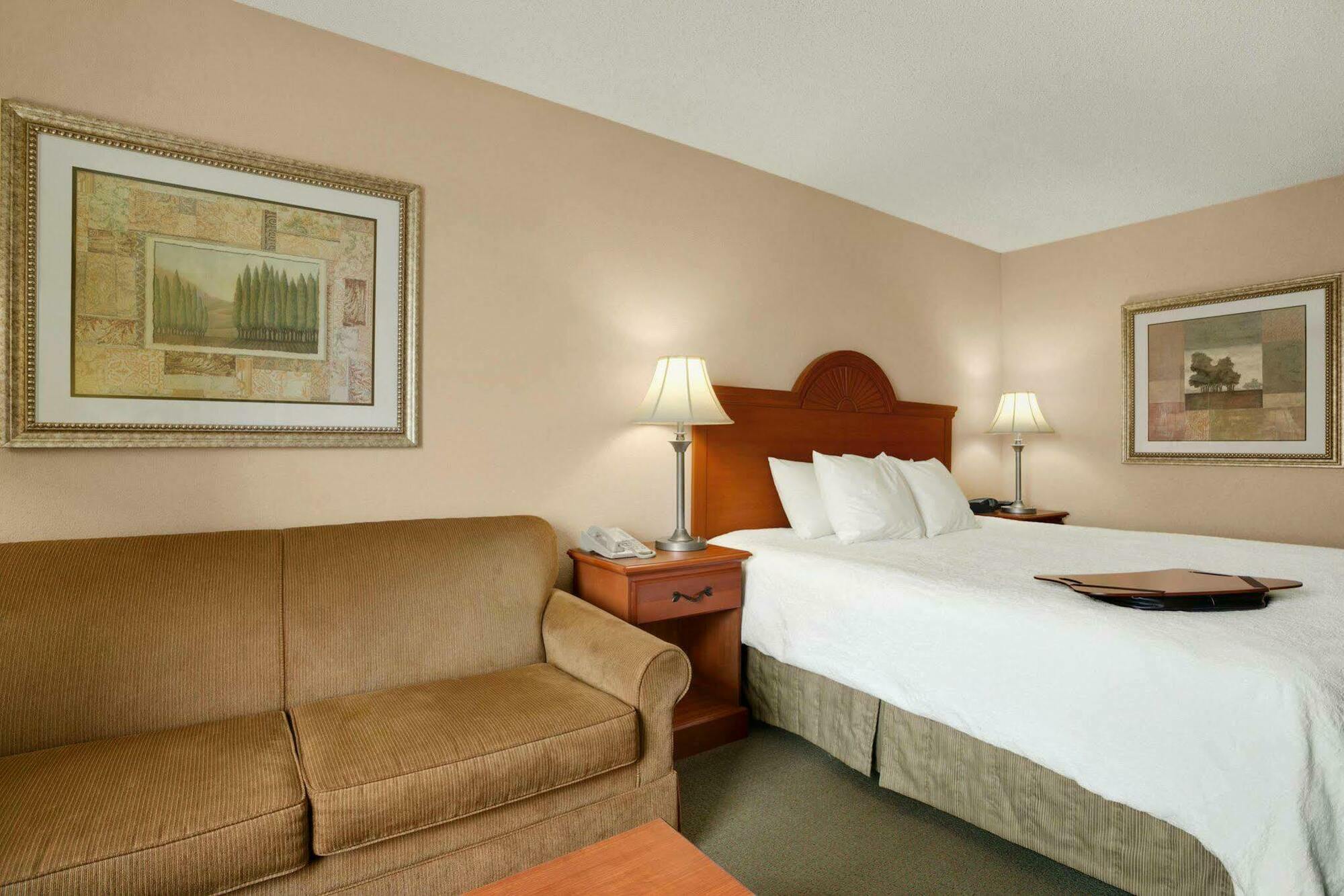 Hampton Inn Heath Buitenkant foto